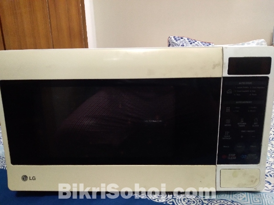 Microwave oven